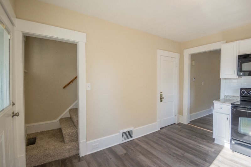 Building Photo - 4074 Skiff St