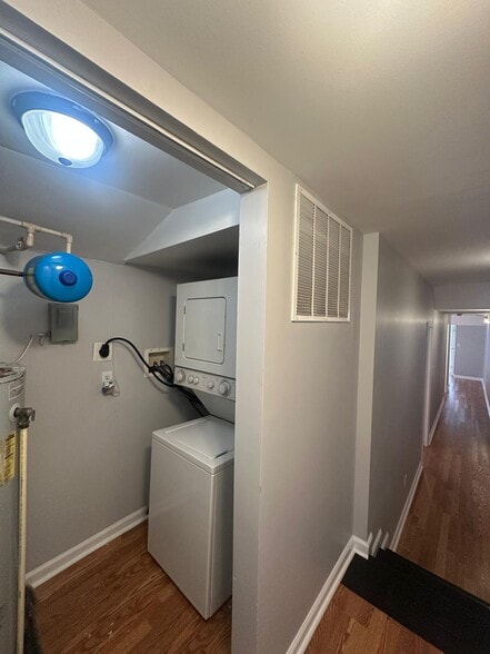 Building Photo - 1426 Madison Ave