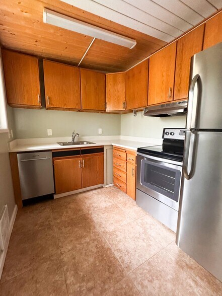 Building Photo - 21521 73rd Pl W