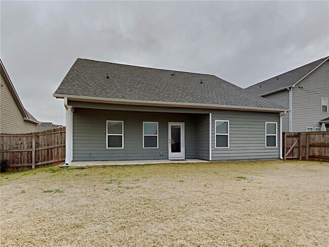 Building Photo - 14 Mercer Dr