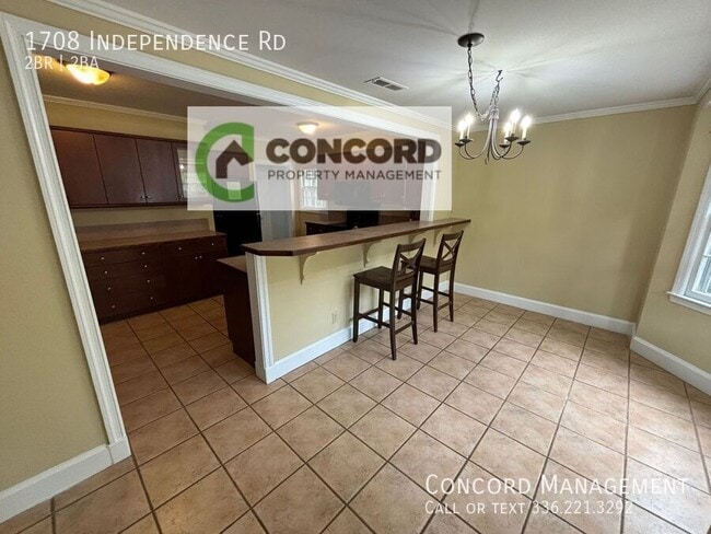 Building Photo - 1708 Independence Rd