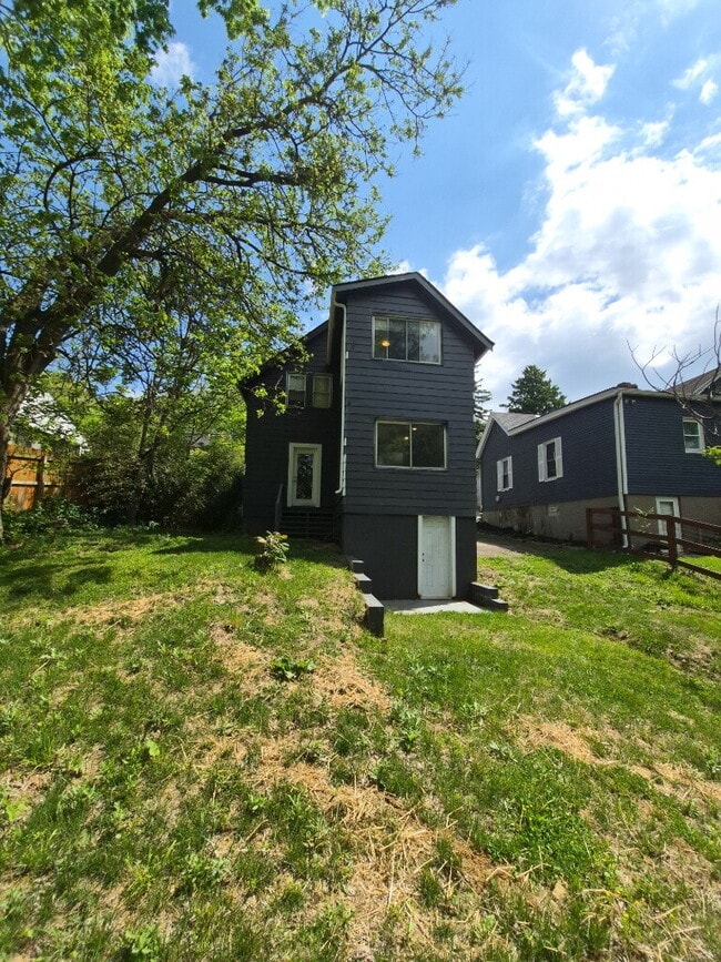 Building Photo - 5345 Weltner Ave