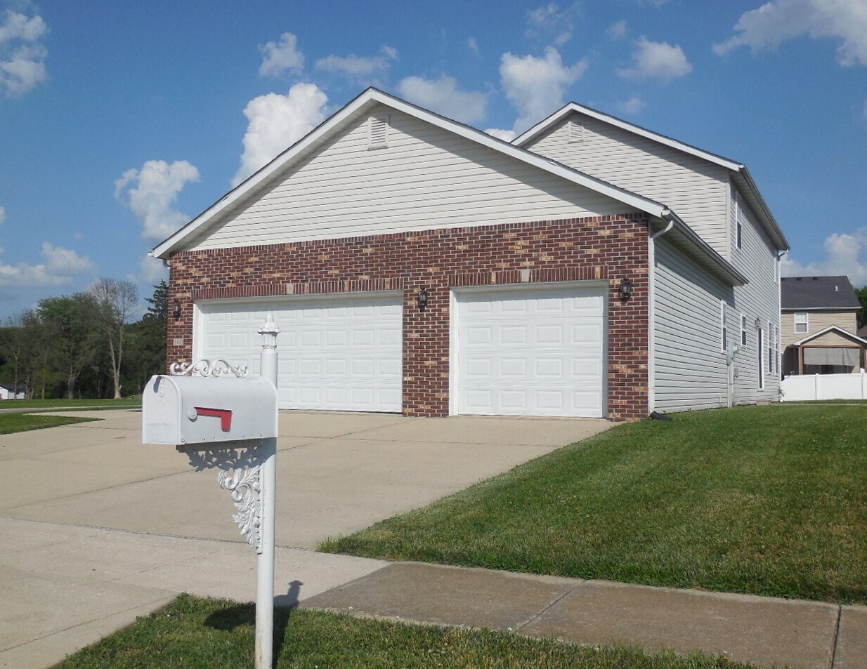 Building Photo - 100 Angel Oak Ct