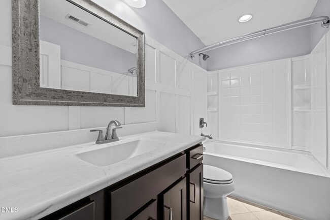 Building Photo - 6052 Kentworth Dr