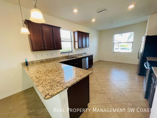 Building Photo - 14306 Vindel Cir