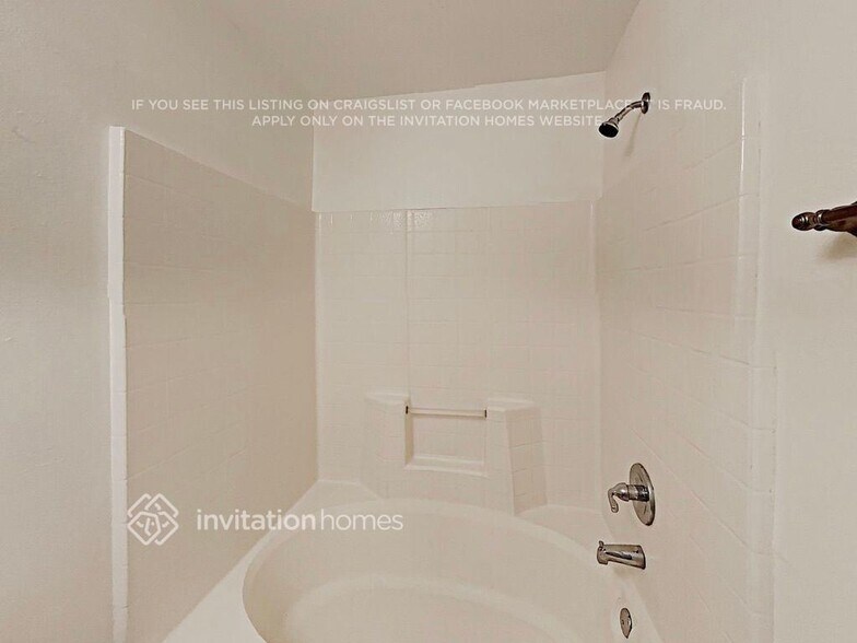 Building Photo - 641 Stevelynn Cir