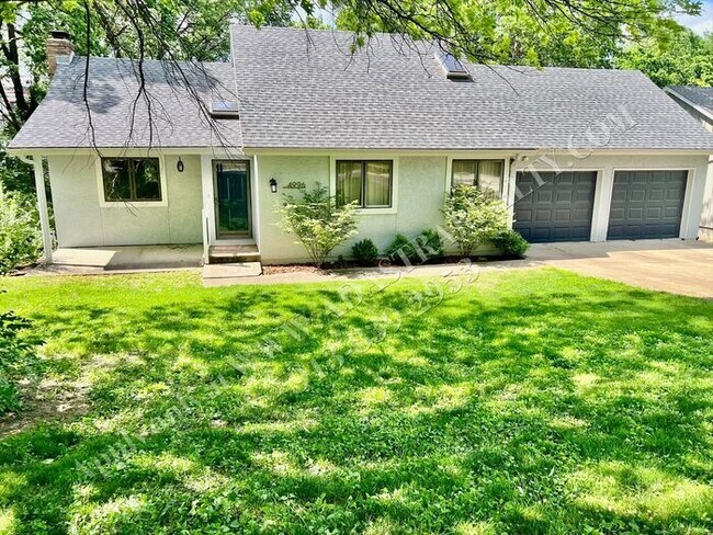 Building Photo - Beautiful UPDATED Ranch in Mission-Coming SOON!!