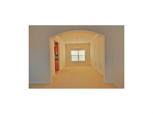 Building Photo - 9843 Chamber Hall Dr