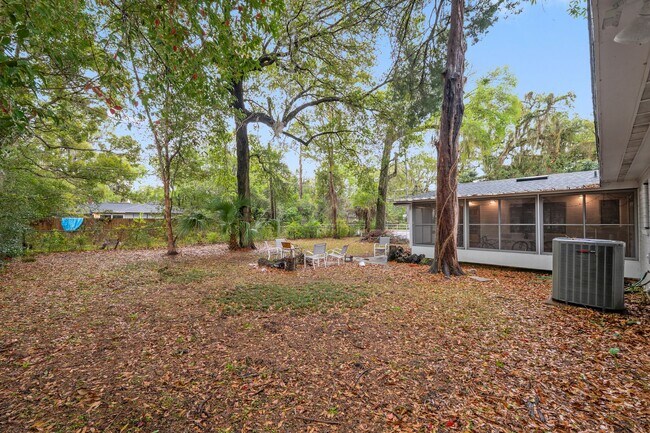 Building Photo - 5 NW 26th St