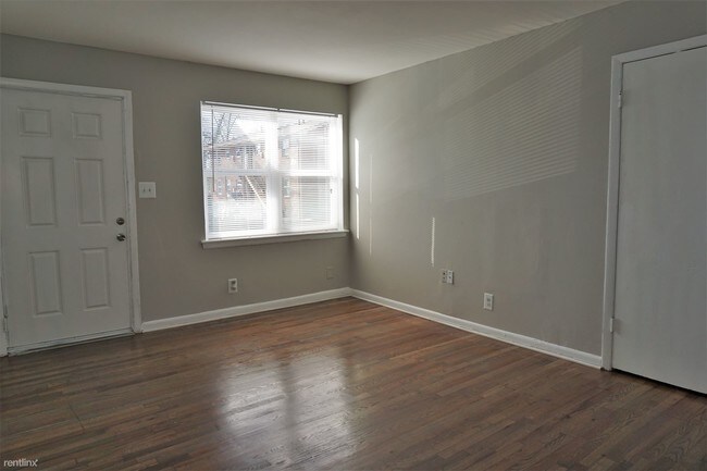Building Photo - 936 Mayson Turner Rd NW