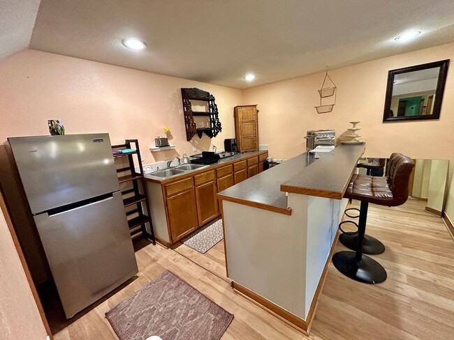 Building Photo - 3642 Larkwood Ct