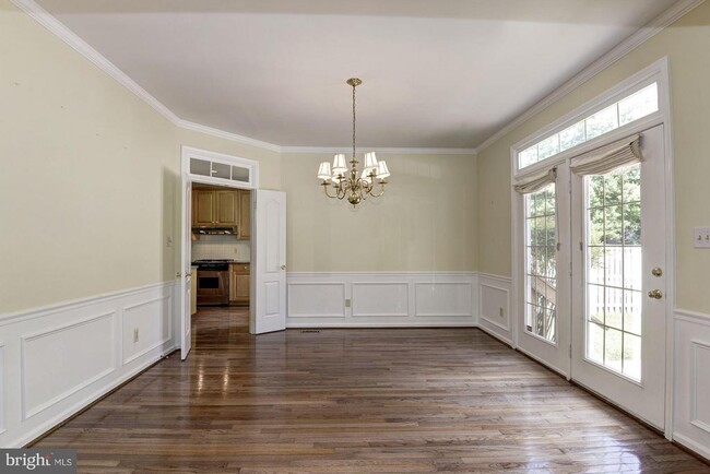 Building Photo - 2905 Gretna Pl