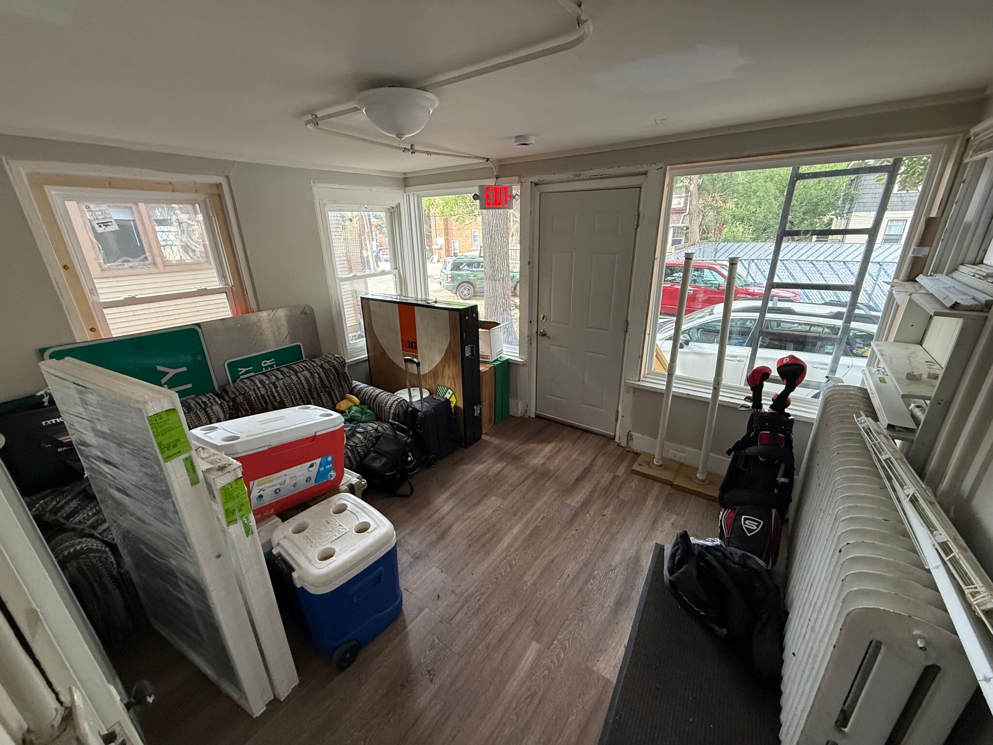 Building Photo - 804 W Oregon St