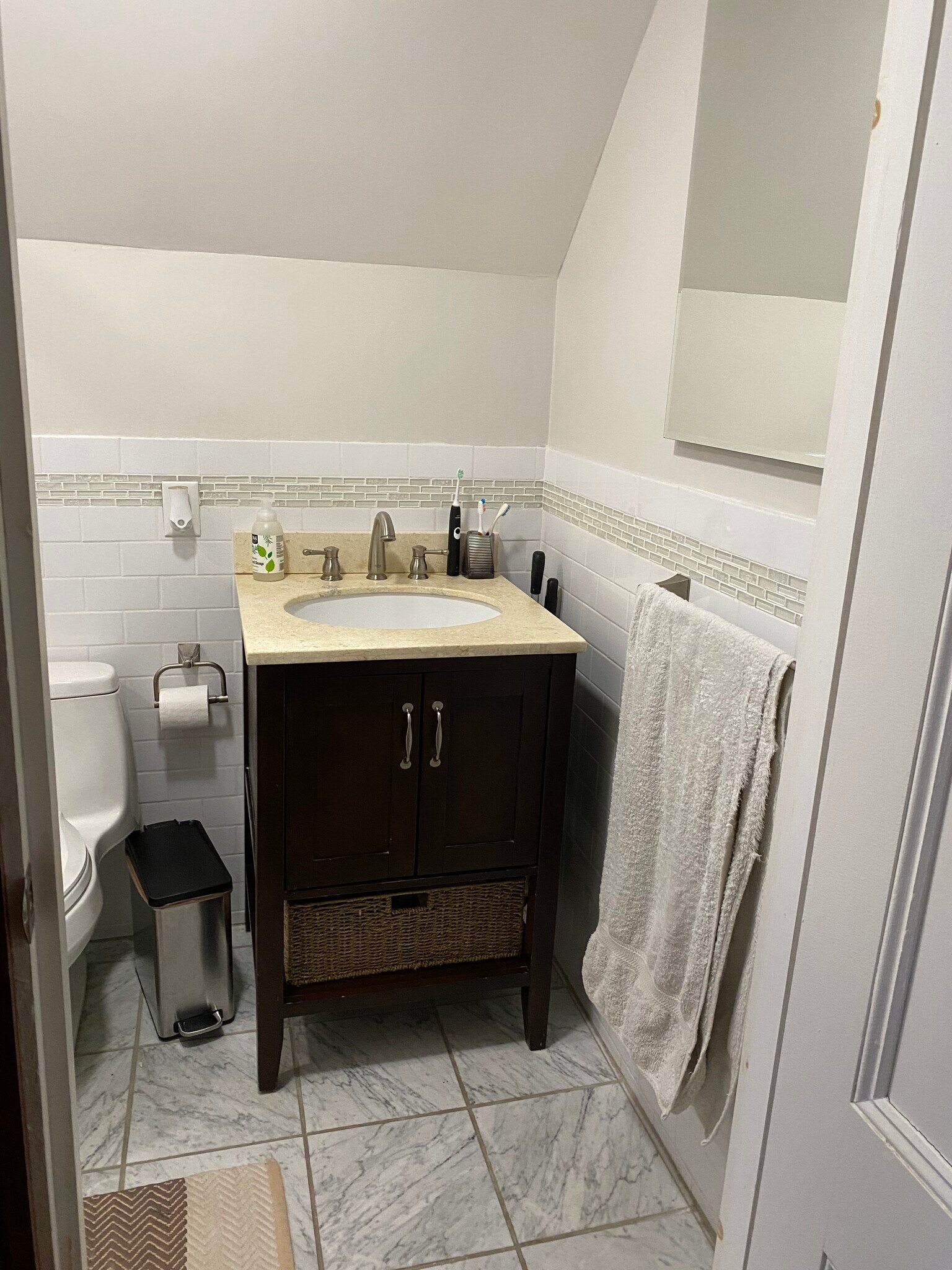 Building Photo - 90 Chandler St