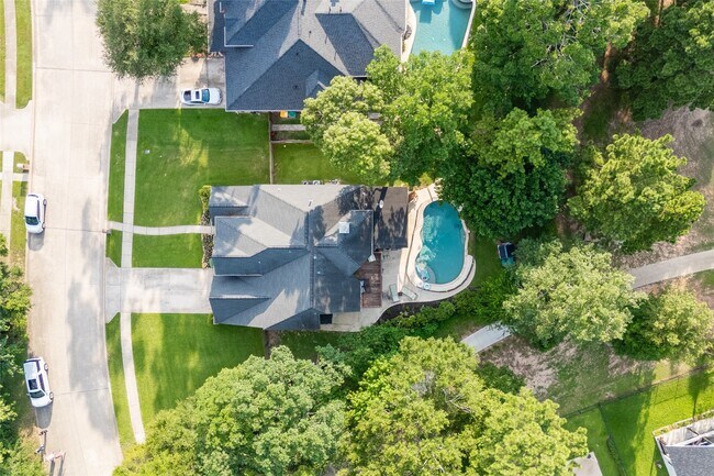 Building Photo - 4770 Jackson Square Dr