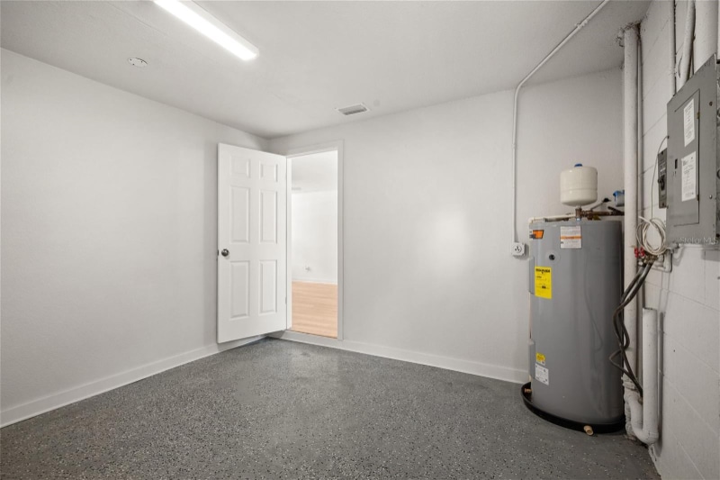 Building Photo - 9049 Orchid Dr