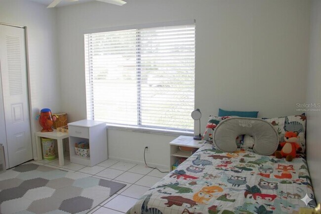 Building Photo - 10174 Mason Dixon Cir