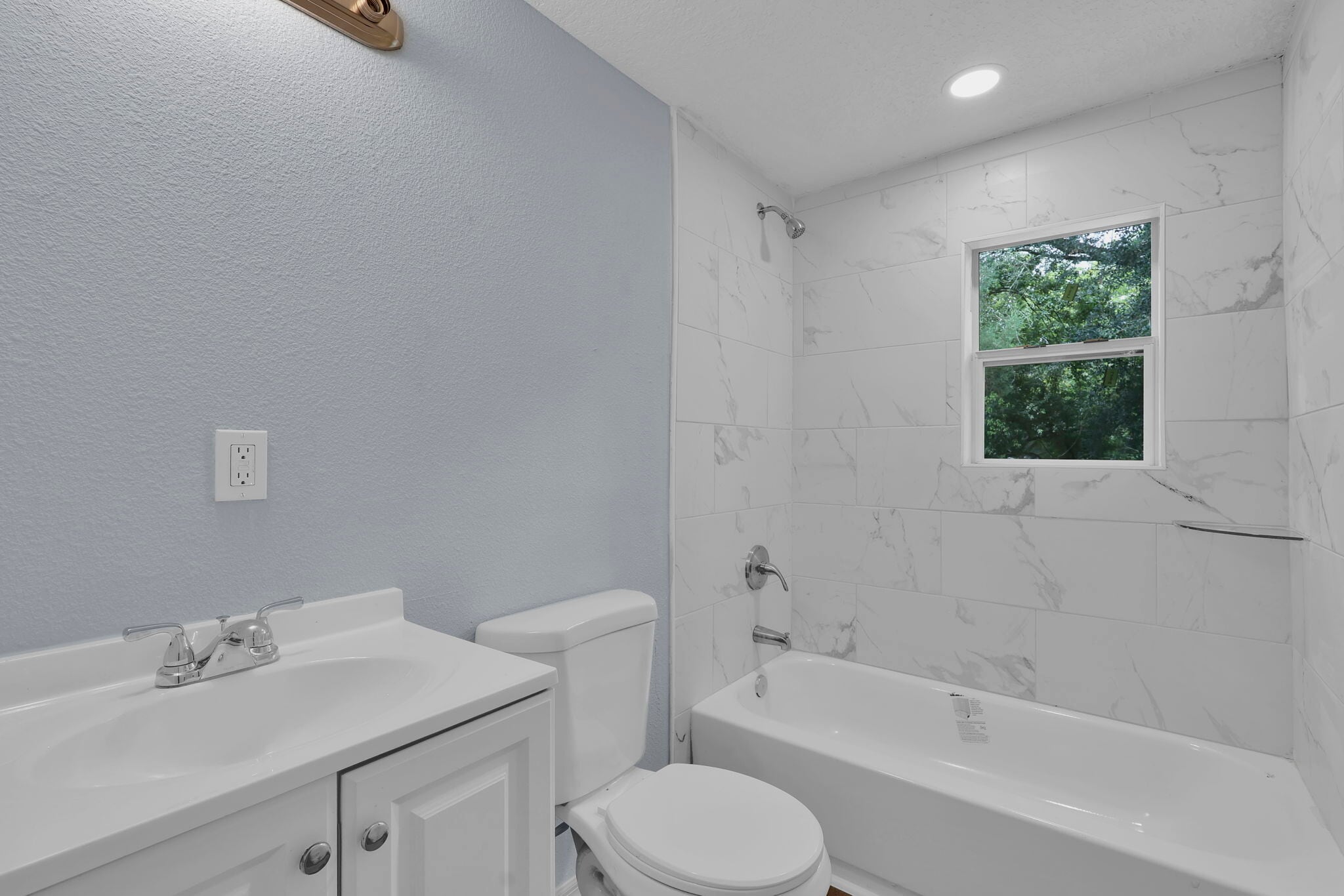 Building Photo - 3053 Fitzgerald St