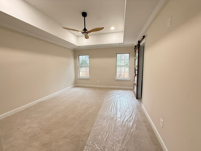 Building Photo - 2539 Springs Dr