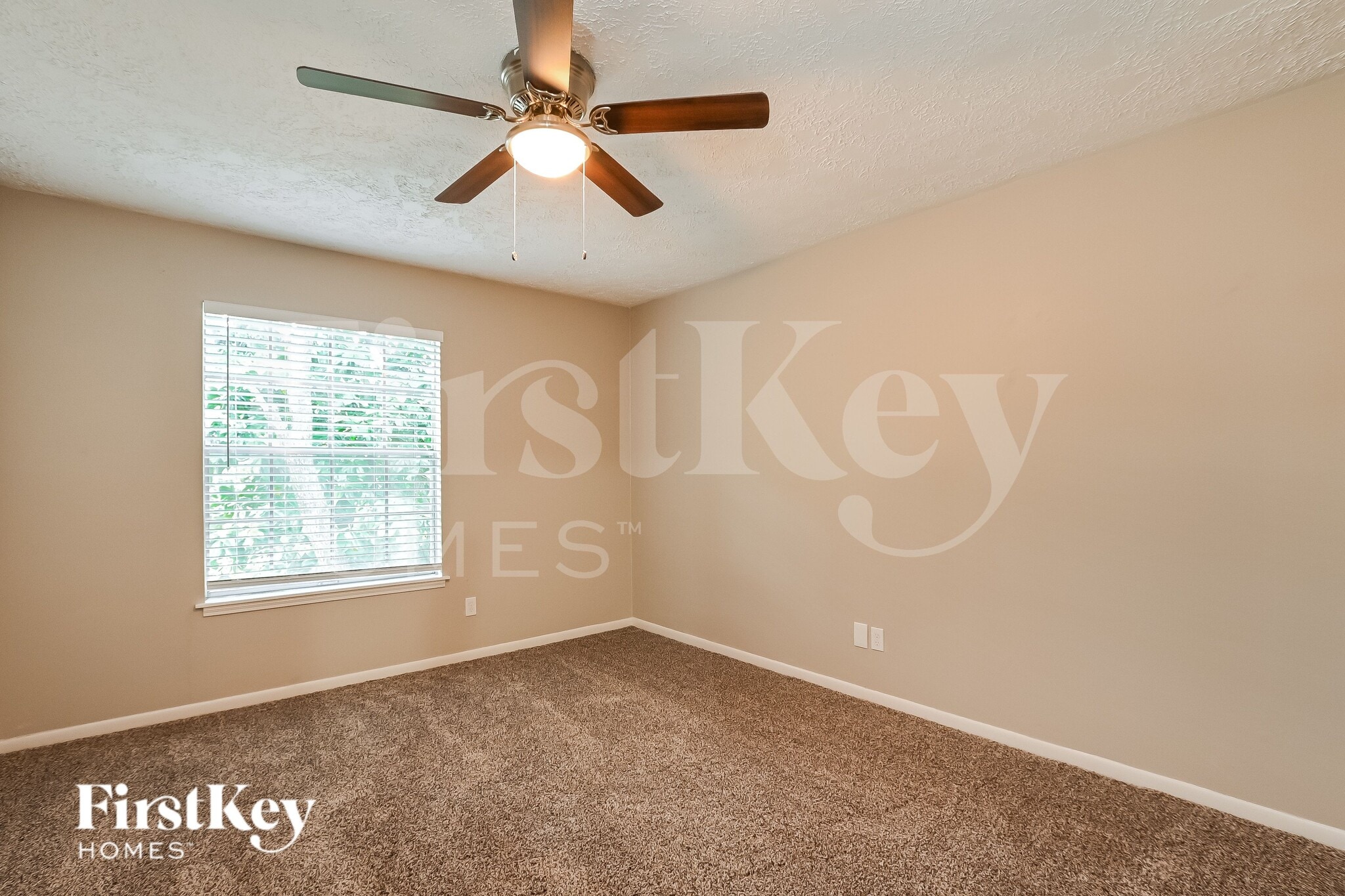 Building Photo - 4146 Meadowbank Dr