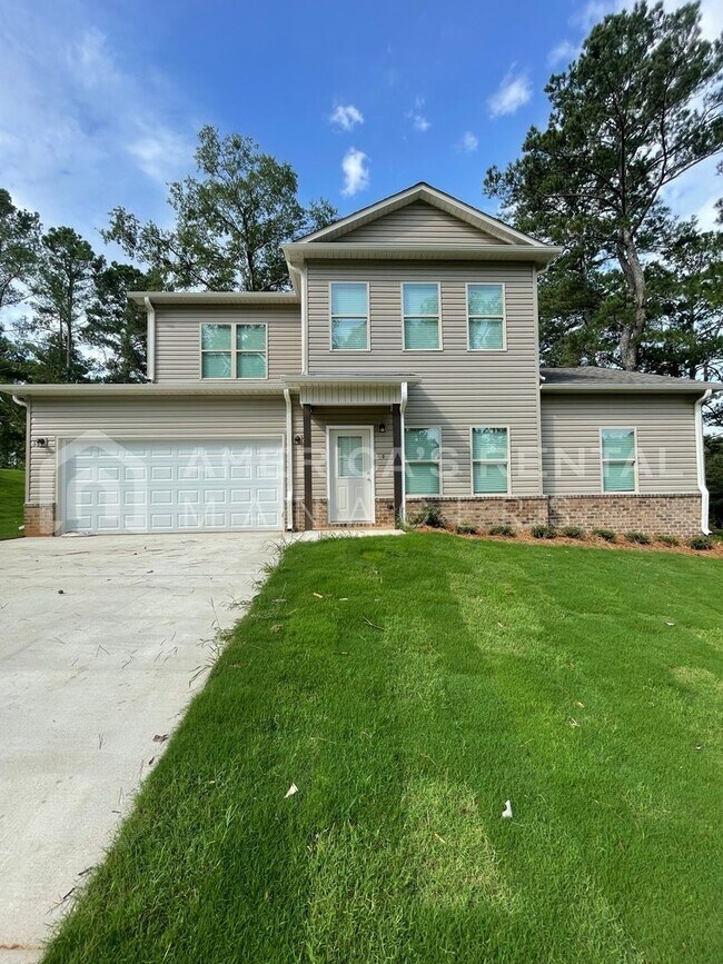 Building Photo - Home for Rent in Weaver, AL!!! Available to View Now!!! DEPOSIT PENDING!