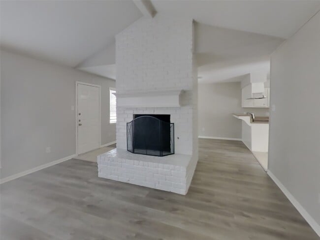 Building Photo - 14218 Overbrook Ln