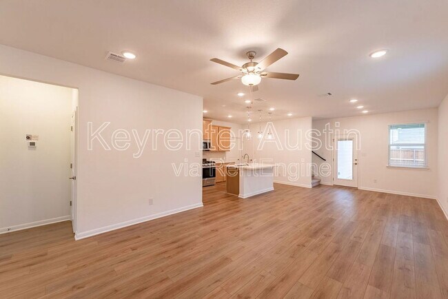 Building Photo - 210 Flowers Ave