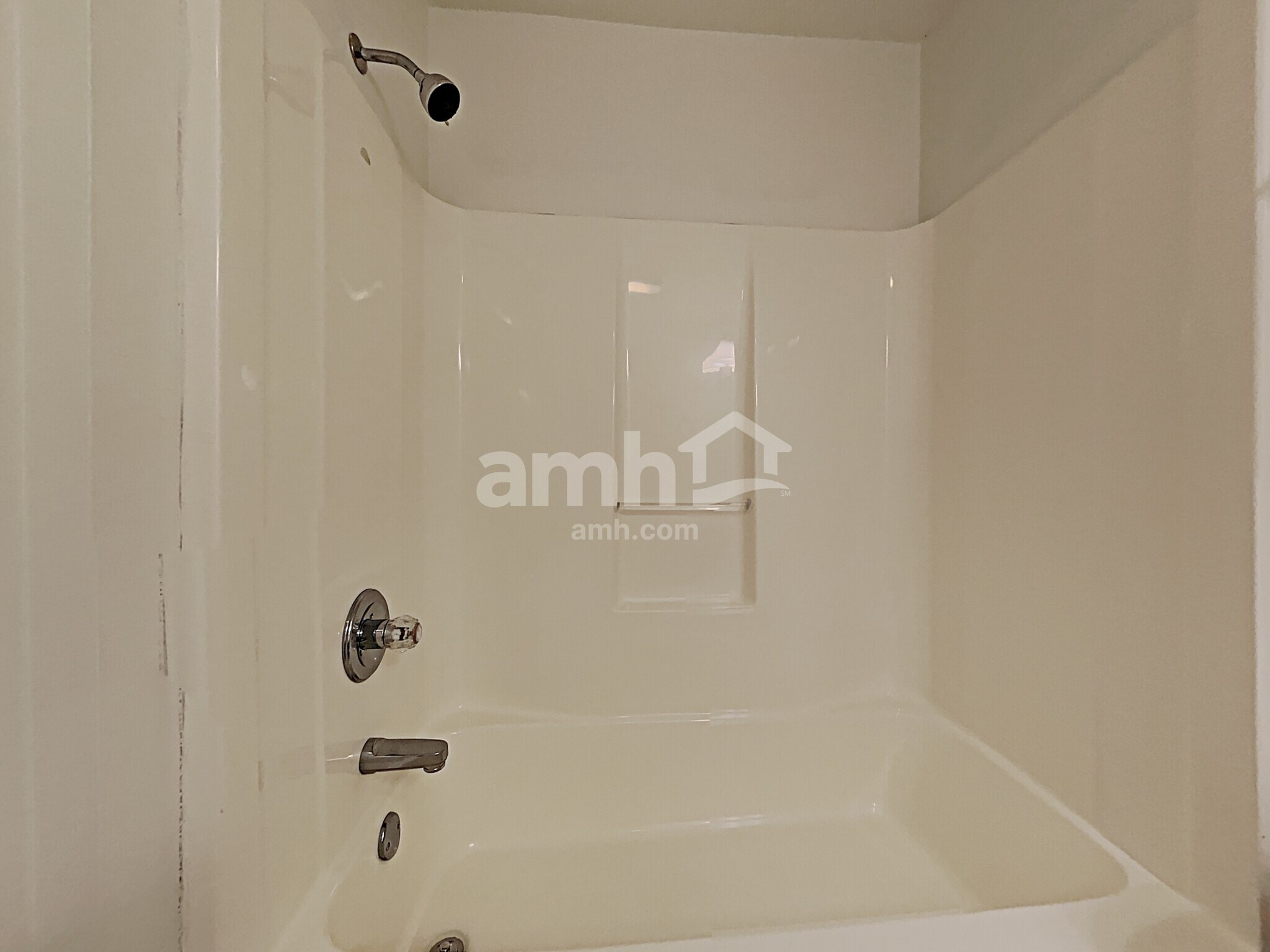 Building Photo - 2114 Post Oak Ln