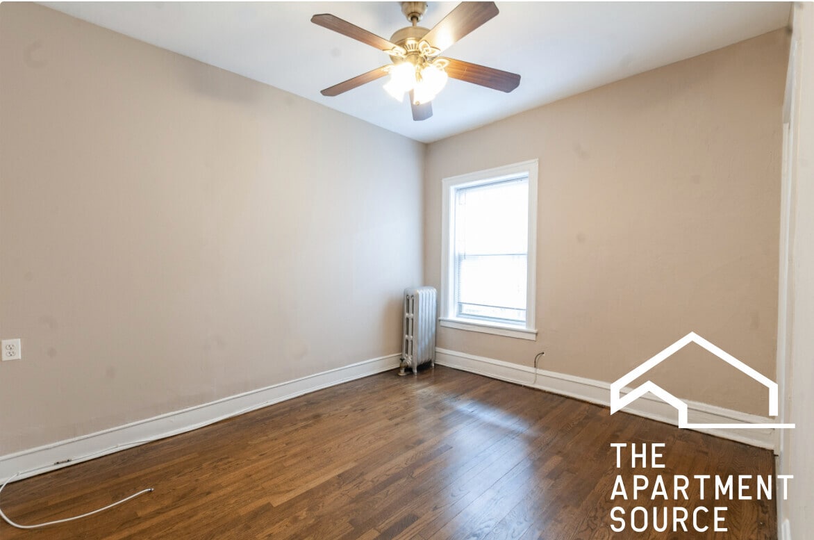 Building Photo - 1418 N Mohawk St