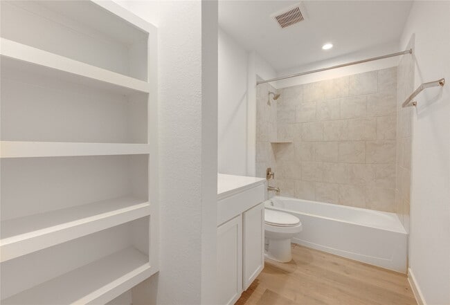 Building Photo - 30215 Lone Peak Dr