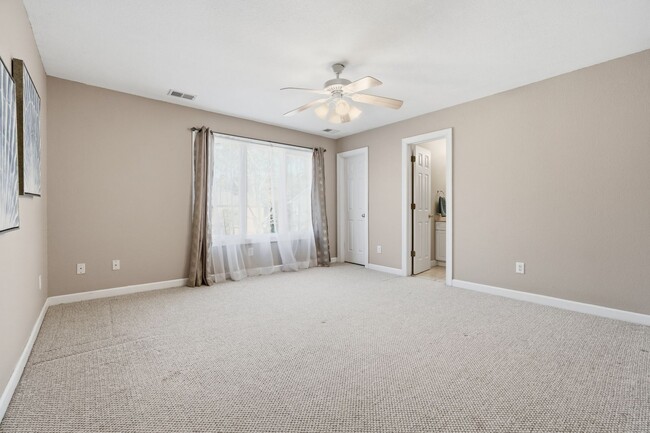 Building Photo - Ready NOW in The Reserve at Great Neck, Top-Rated Schools, Pet Friendly