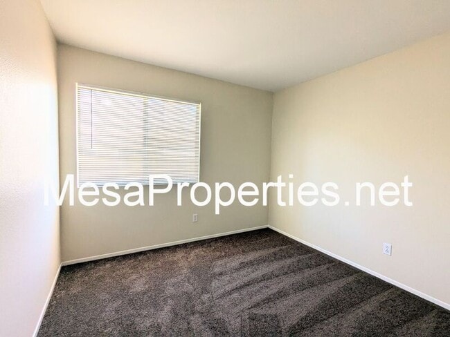 Building Photo - 15635 Desert Springs Dr