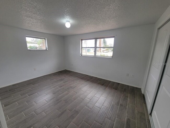 Building Photo - 7730 Wicklow St