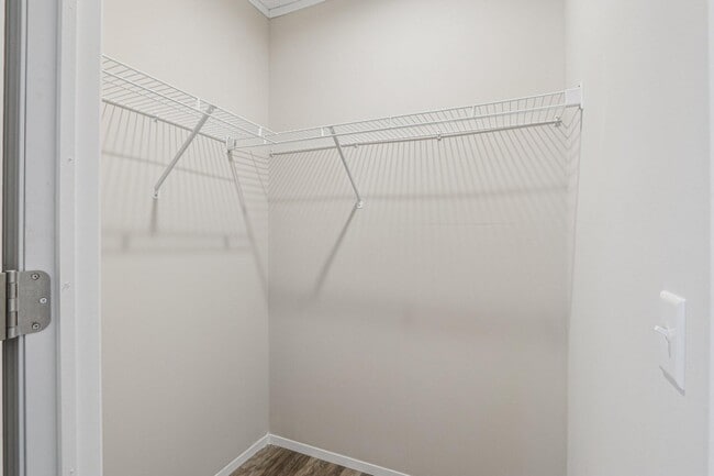 Building Photo - 4704 47th Ave