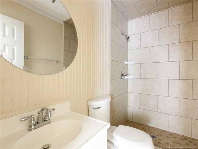 Building Photo - 308 McFadyen Dr