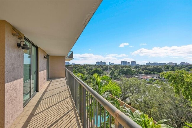 Building Photo - 1690 SW 27th Ave