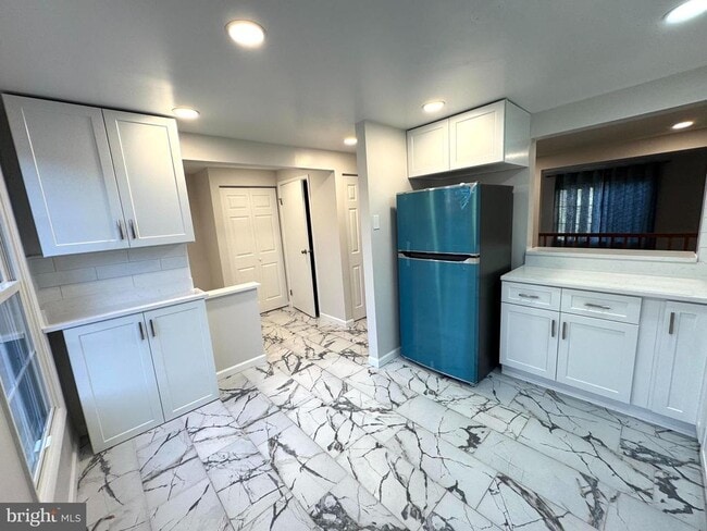 Building Photo - 2903 Montauk Ct