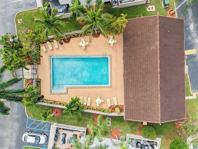 Building Photo - 13408 SW 62nd St