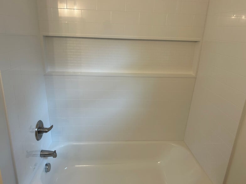 Building Photo - 1508 Parks Village Rd