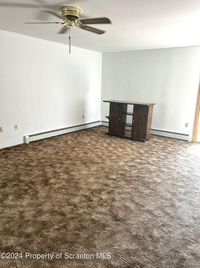 Building Photo - 80 Worth Church Rd