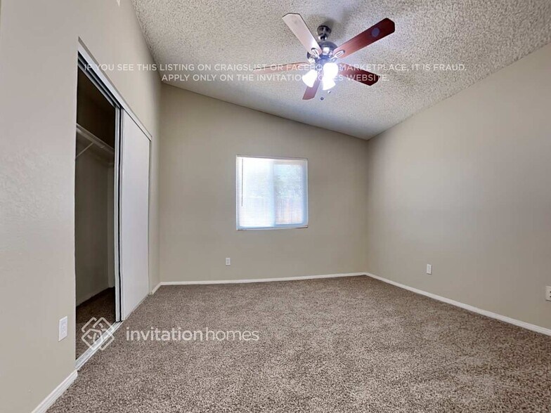 Building Photo - 4268 Cedar Dr