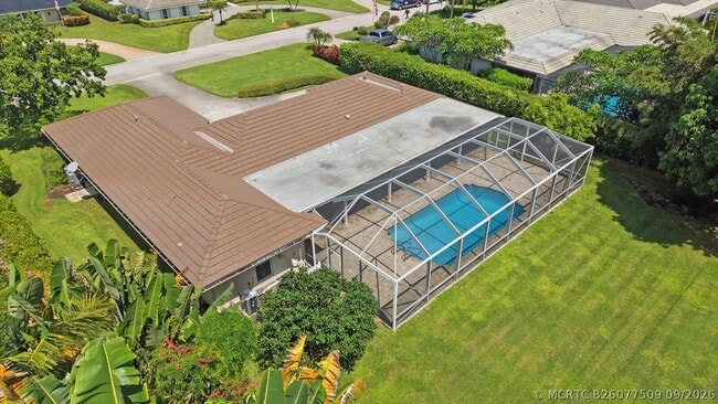Building Photo - 408 S Country Club Dr