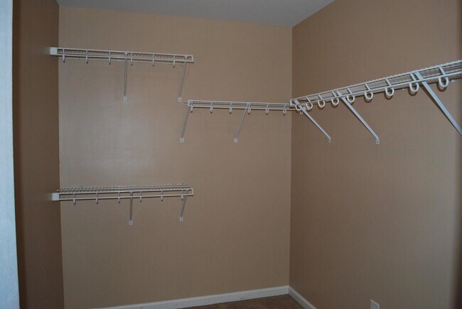 Building Photo - 1064 Jouett Creek Dr