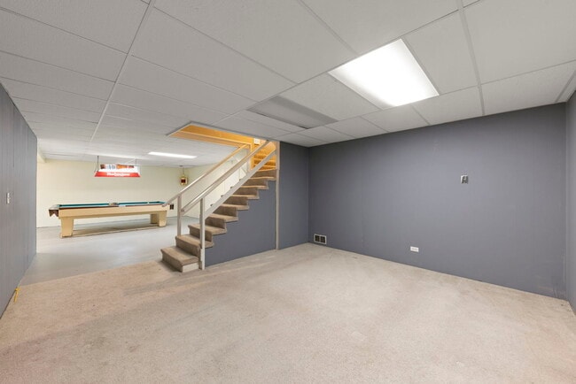 Building Photo - 1315 Jane Ave