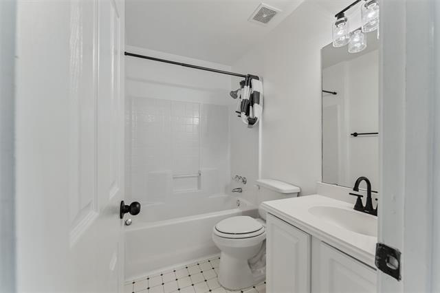 Building Photo - 134 Lynnie Penny St