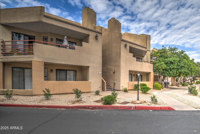 Building Photo - 4850 E Desert Cove Ave