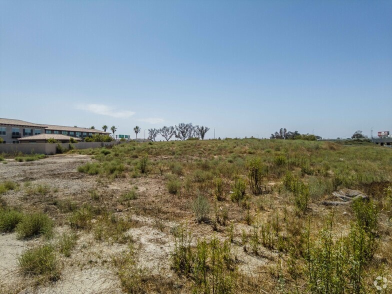 August 2022 - Panorama