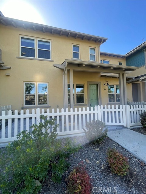 Primary Photo - 58 Promesa Ave