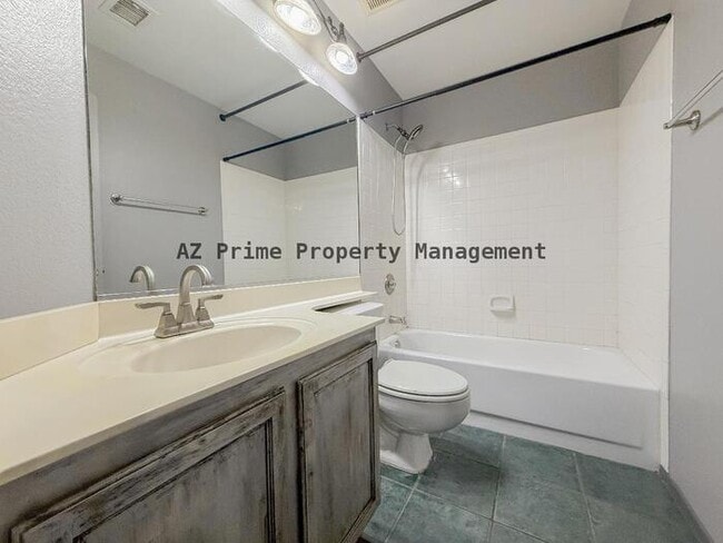 Building Photo - 260 W Calle Monte Vista