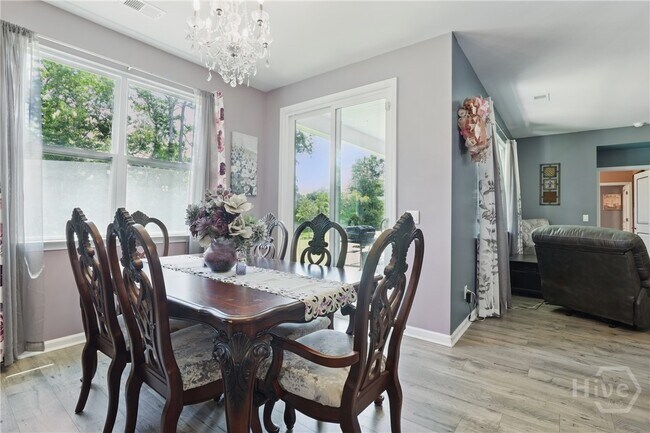 Building Photo - 203 Merganser Dr